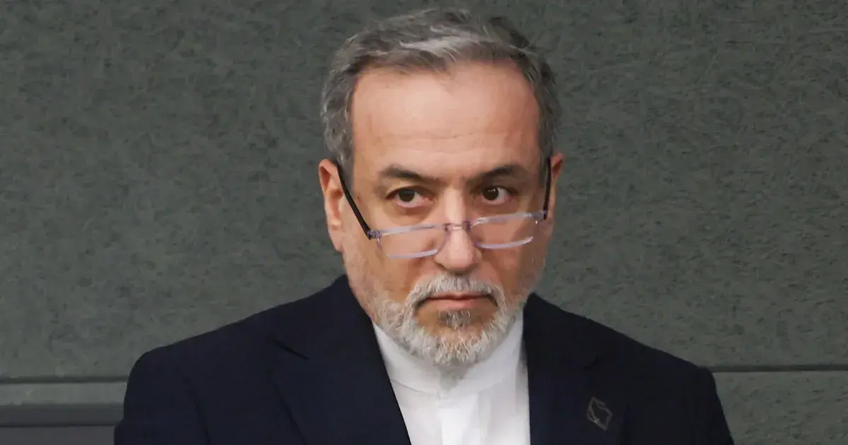 وزير الخارجية الإيراني: مستعدون لمواجهة "غزو بري" أميركي محتمل