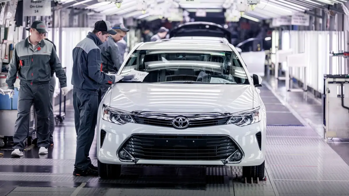 "تويوتا" تقلص الإنتاج المخصص للشرق الأوسط بـ40 ألف سيارة