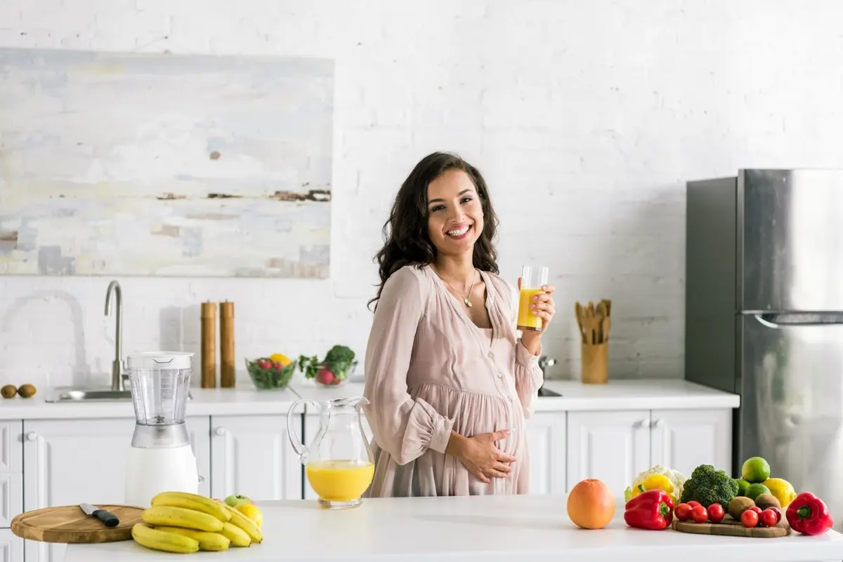 7 عصائر طبيعية تروي عطش الحامل وتدعم نمو الجنين في شهر رمضان
