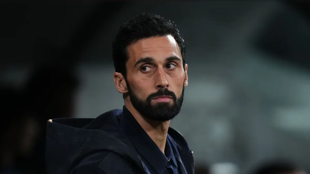 أربيلوا يهرب من السؤال الصعب.. ويدلي باعتراف جريء عن دياز