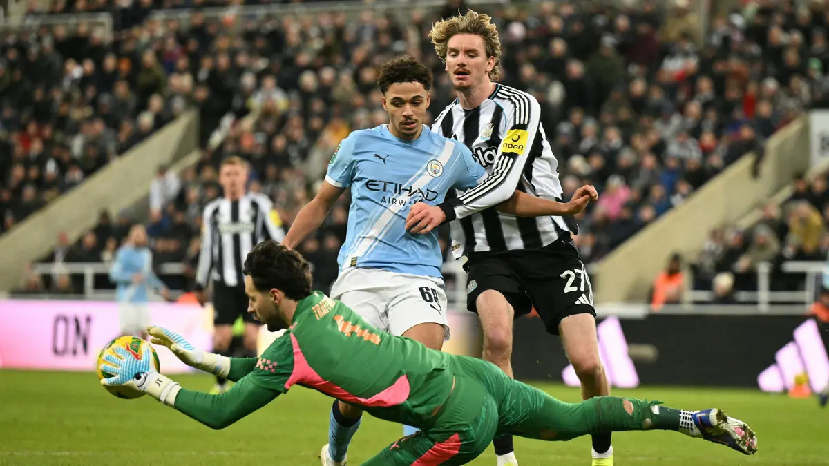 موعد مباراة نيوكاسل يونايتد ومانشستر سيتي في كأس الاتحاد الإنجليزي 2025-2026 .. والقنوات الناقلة