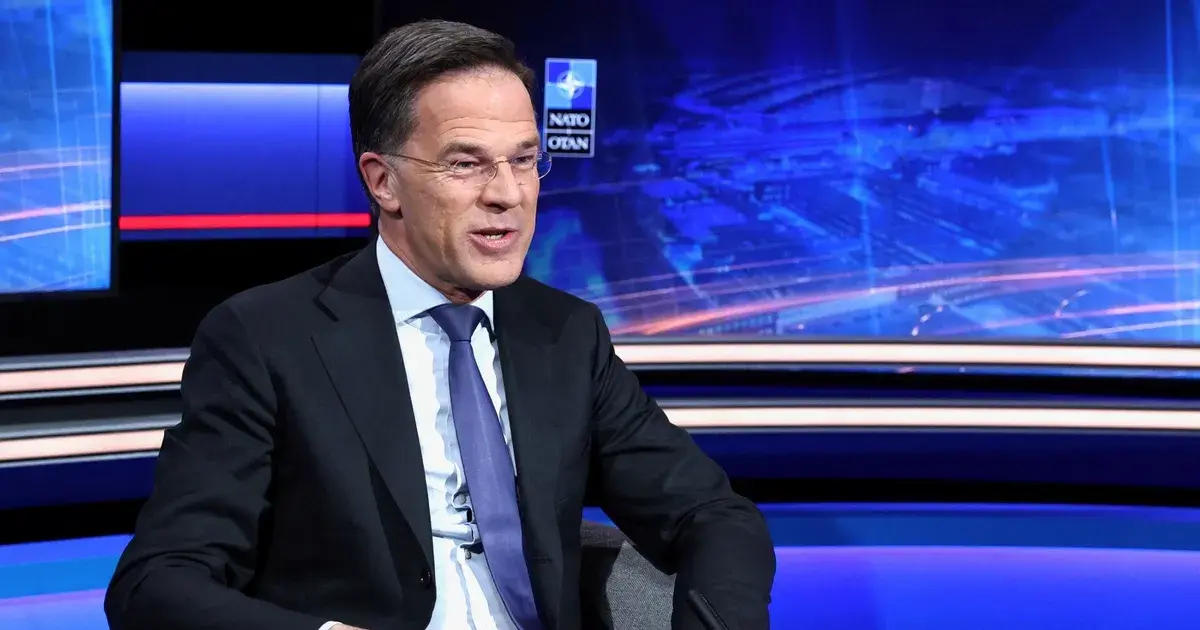 "الناتو" يرحب بتعزيز فرنسا لقوتها النووية: المظلة الأميركية أكبر ضمان