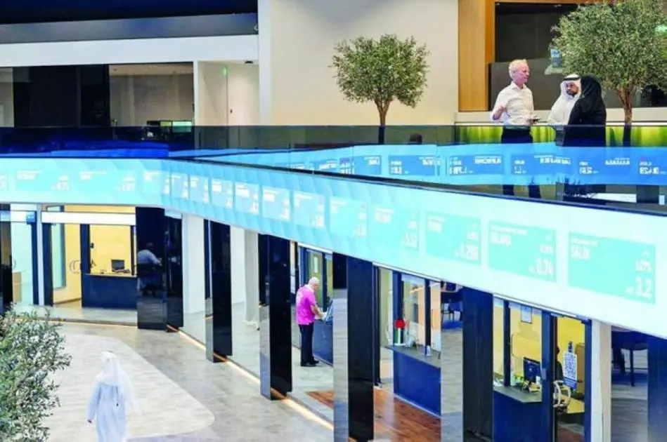 أسهم إماراتية تمحو خسائرها الصباحية وتحقق مكاسب