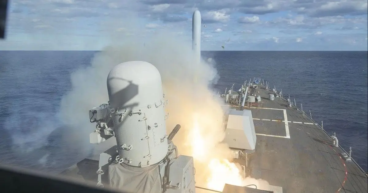 "بوليتيكو": الحرب مع إيران قد تمتد حتى سبتمبر 2026