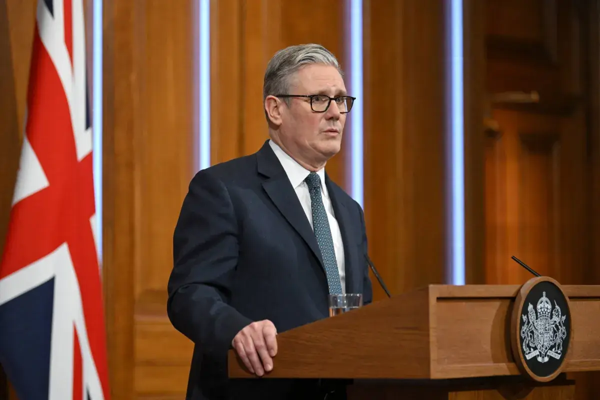 ستارمر: بريطانيا سترسل 4 طائرات «تايفون» إضافية إلى قطر