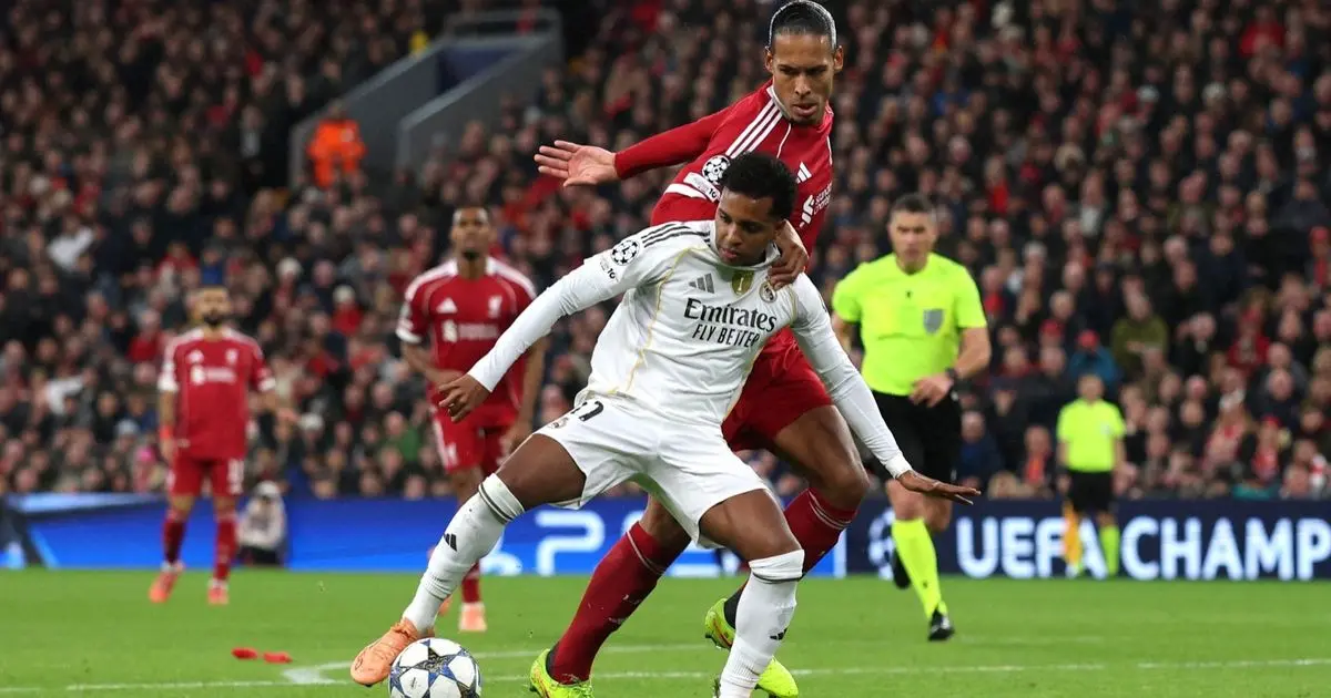 "مستقبلك هنا".. ريال مدريد يطمئن روردريغو بعد إصابته المروعة