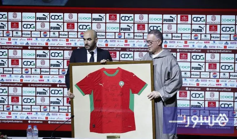 لقجع في تكريم الركراكي: إنجاز المونديال سيبقى خالدا.. وأبواب الجامعة ستظل مفتوحة - هسبورت