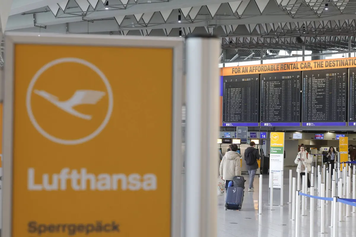 "لوفتهانزا" تمدد تعليق رحلاتها إلى مدن في الشرق الأوسط