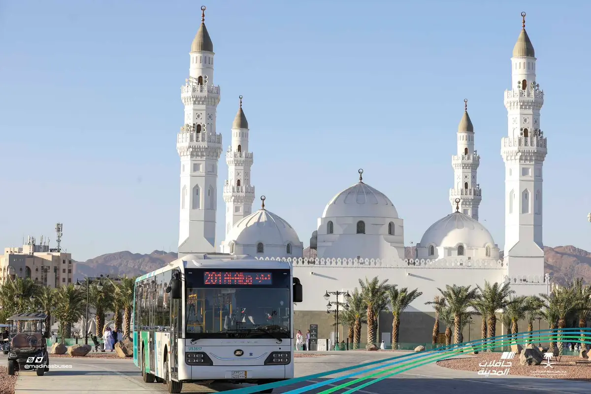 استثمار واعد في المدينة المنورة.. تفاصيل مشروع حافلات سياحية متعددة المحطات