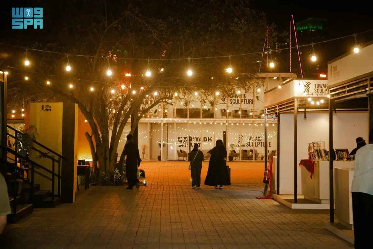 في ليالي رمضان.. فوانيس معرض طويق للنحت تضيء الرياض