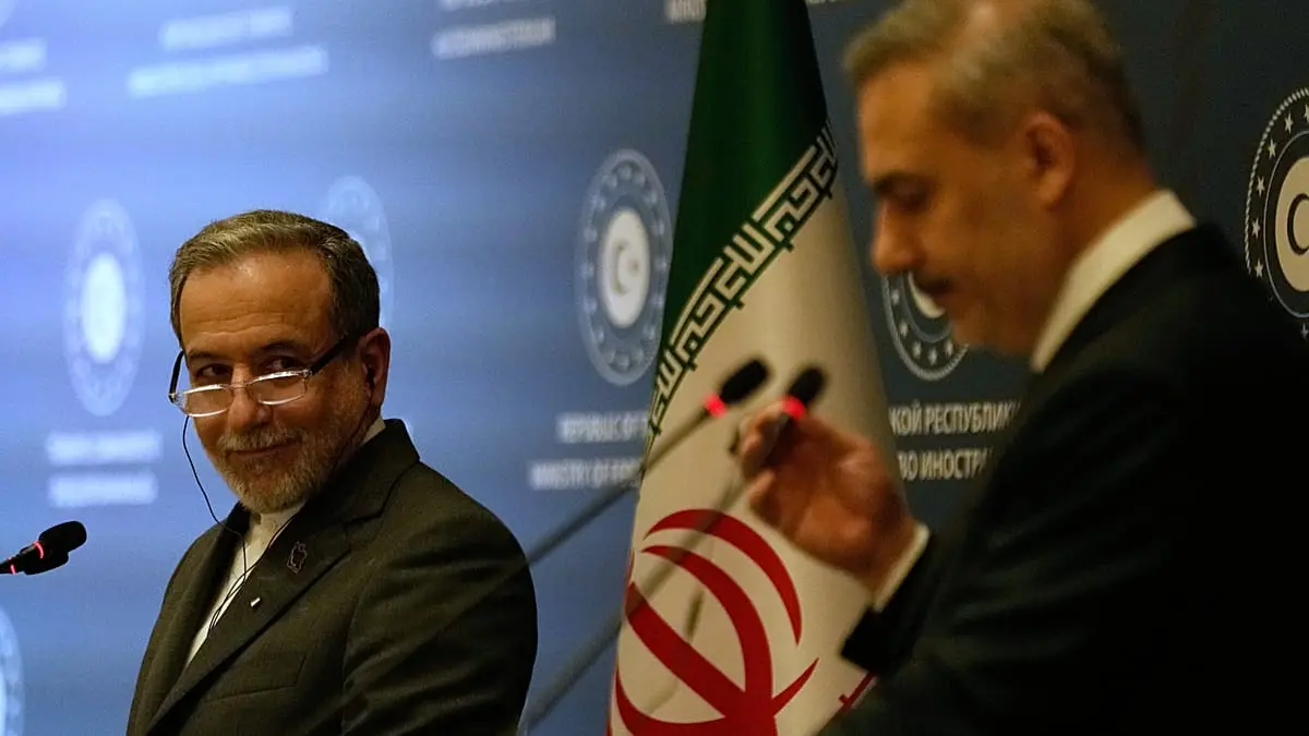 إيران تنفي إطلاق صاروخ نحو تركيا.. وأنقرة تؤكد: "الهدف كان قاعدة في قبرص"