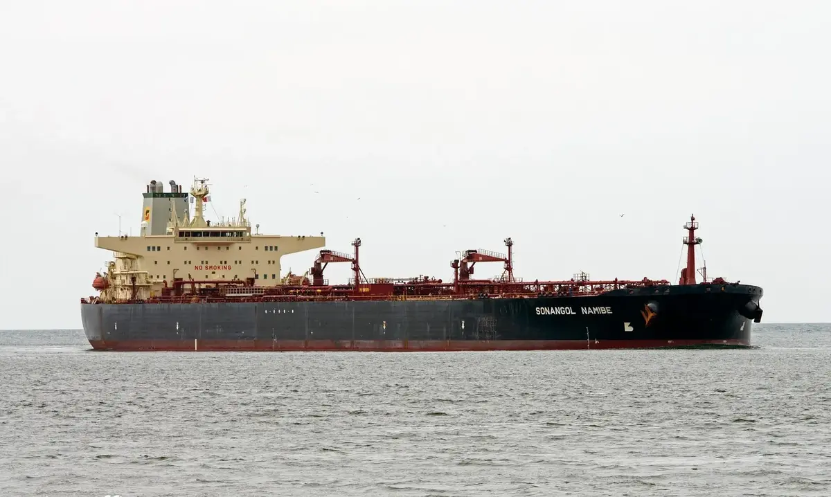 استهداف ناقلة نفط بالقرب من مواني العراق بقارب ملغوم - الطاقة