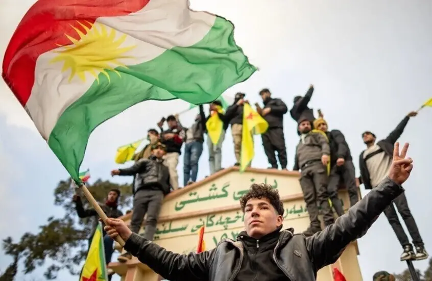 ترامب يعلن موقفه من شن الأكراد هجوما بريا على إيران وتوفير غطاء جوي أمريكي لهم