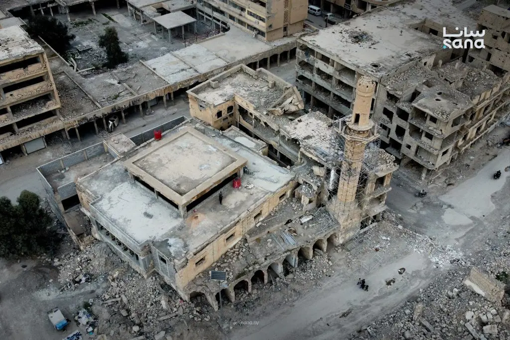 مديرية الأوقاف تواصل ترميم المسجد العمري بدير الزور