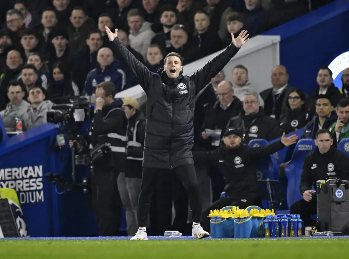 هورزلر مدرب برايتون: آرسنال يضع قواعده الخاصة للعبة