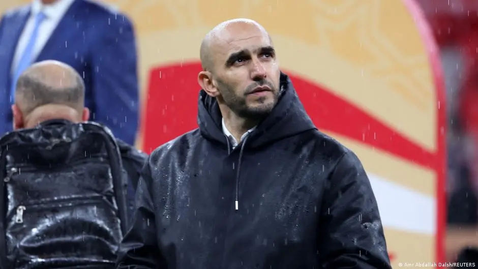 الركراكي يودع جماهير المنتخب المغربي منهيا فصول الحكاية