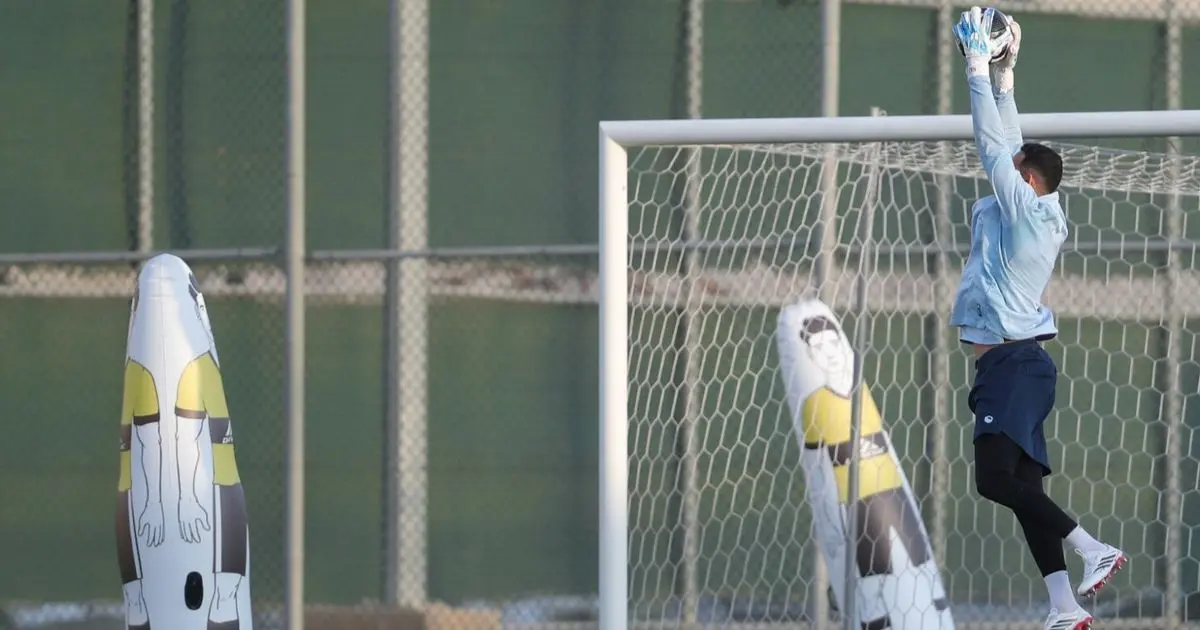 خاص "الشرق رياضة".. إصابة "نادرة" لحارس مرمى ضمك