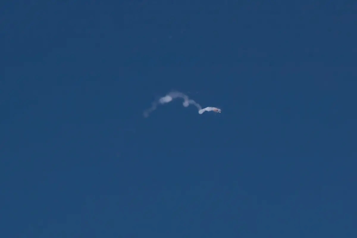 الحرس الثوري الإيراني يطلق وابلا من صواريخ خرمشهر وخيبر وفتّاح باتجاه إسرائيل