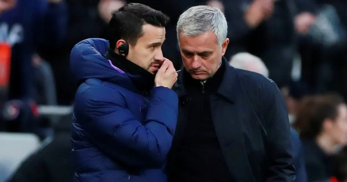 "ظل مورينيو".. من هو جواو ساكرامينتو مساعد محمد وهبي مدرب المغرب؟