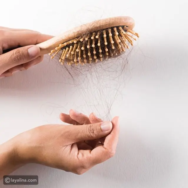 الغدة الدرقية وتساقط الشعر: كل ما تحتاج معرفته