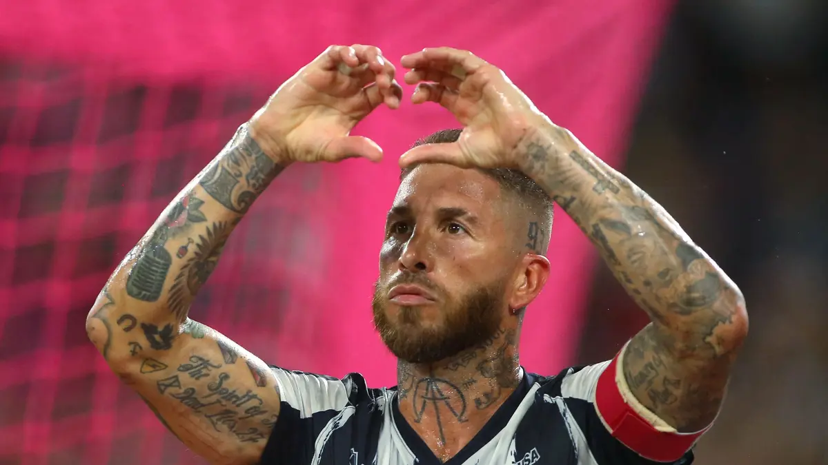 رقصة الوداع.. راموس يغازل عشاق ريال مدريد