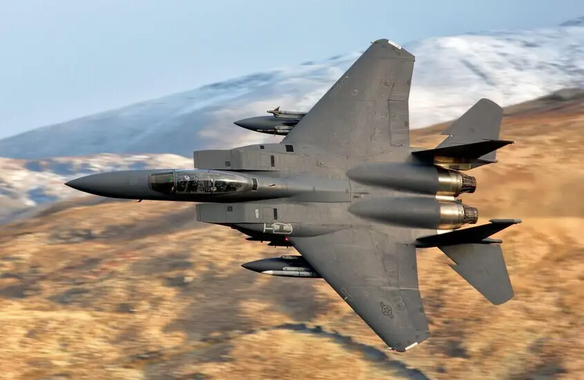 معركة غير مسبوقة.. حينما أسقط طيار كويتي 3 مقاتلات أمريكية من أصل 3 (فيديو)