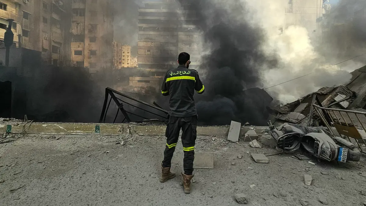 إسرائيل شنت "غارات واسعة الناطق" على حزب الله في بيروت ليلًا