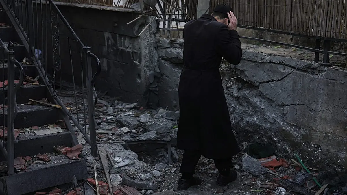 اليوم السابع للحرب: غارات واسعة على إيران ولبنان.. وبزشكيان يتحدث عن مساعٍ للوساطة