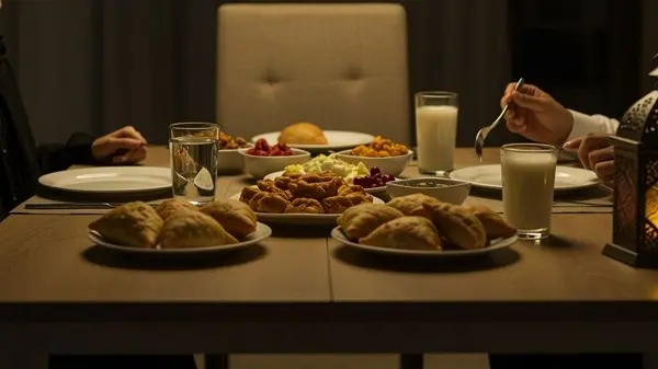 زهرة الخليج - أطعمة مثالية على مائدة السحور.. لصيام صحي بلا صداع أو تعب