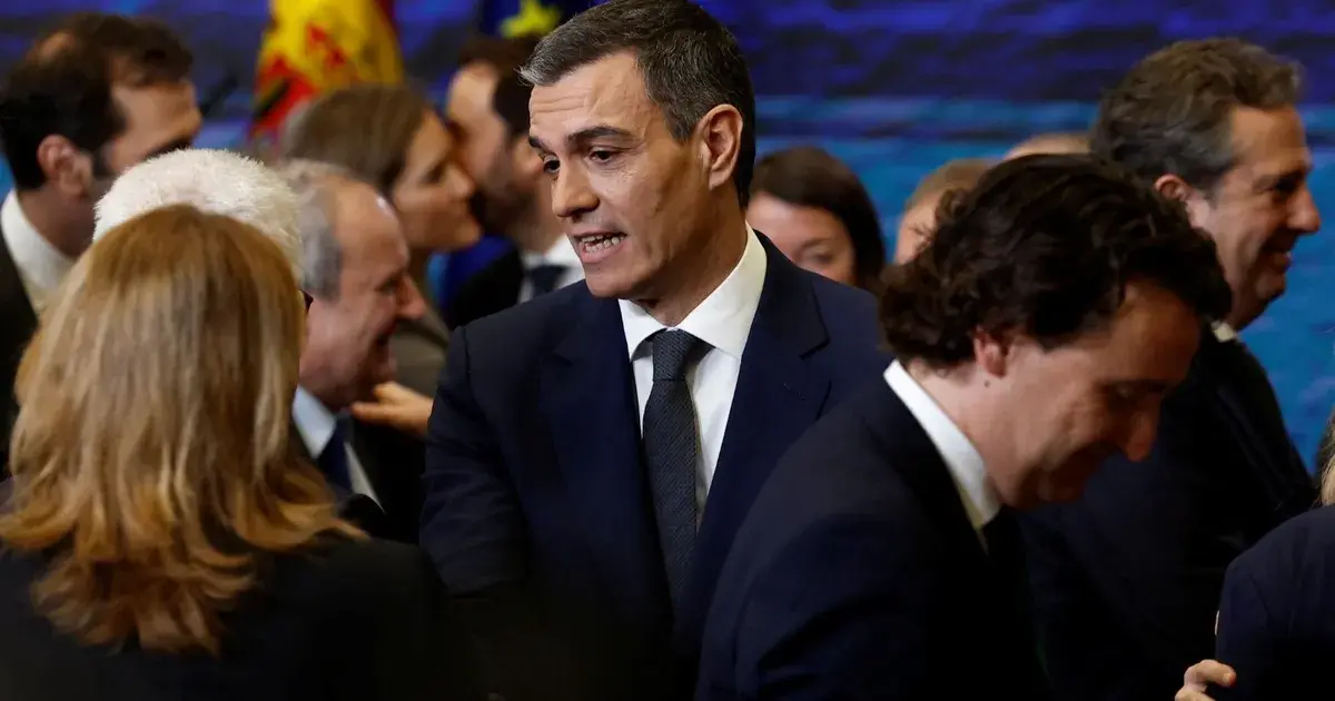 كيف أصبح رئيس وزراء إسبانيا أبرز خصوم ترمب في أوروبا؟
