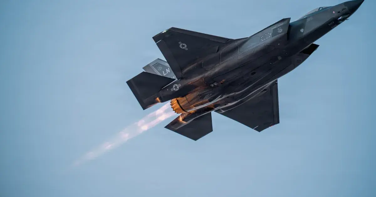 البنتاجون يطلب 12 مليار دولار إضافية لتعزيز برنامج المقاتلة F-35