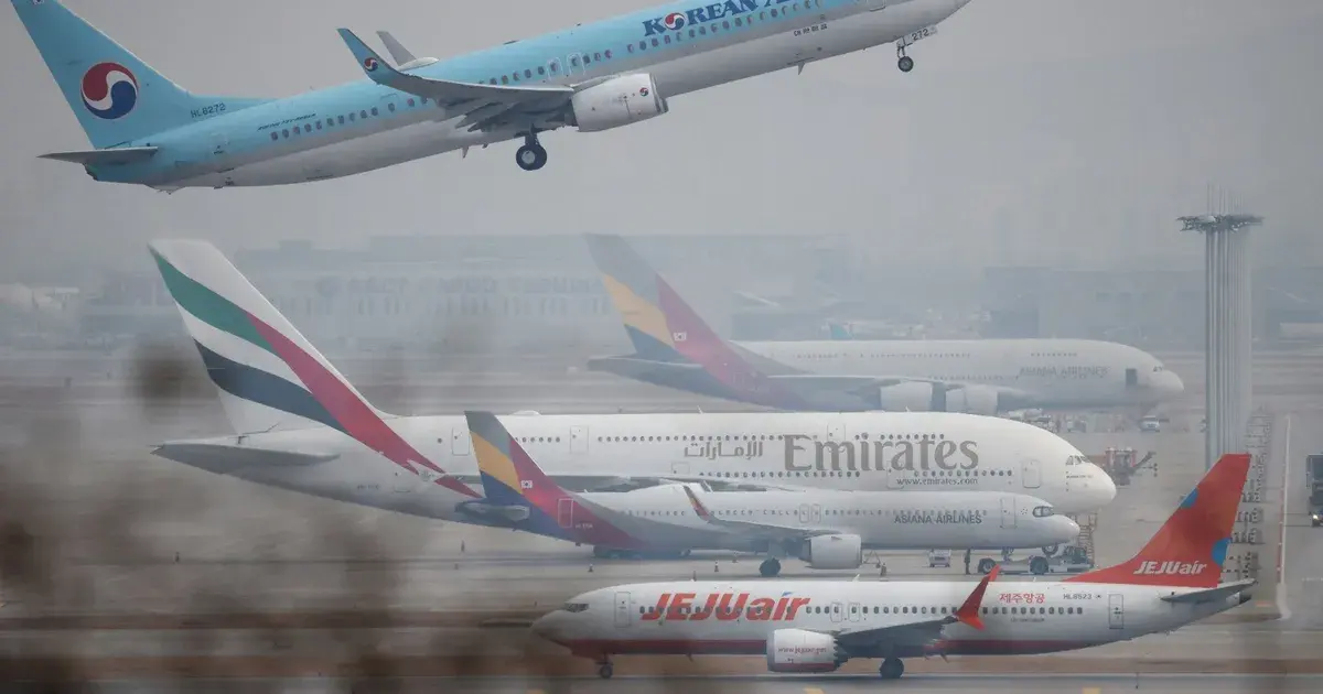 استئناف محدود لحركة الطيران في منطقة الخليج بعد إلغاء آلاف الرحلات