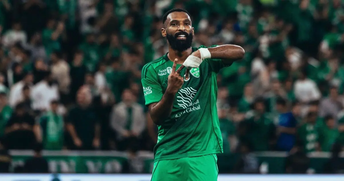 فراس البريكان الأفضل في ديربي جدة بين الأهلي والاتحاد.. فمن الأسوأ؟