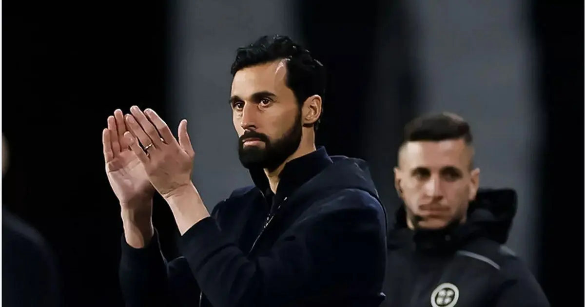 أربيلوا: جازفت بإشراك ميندي وكل مباراة بمثابة معركة لريال مدريد