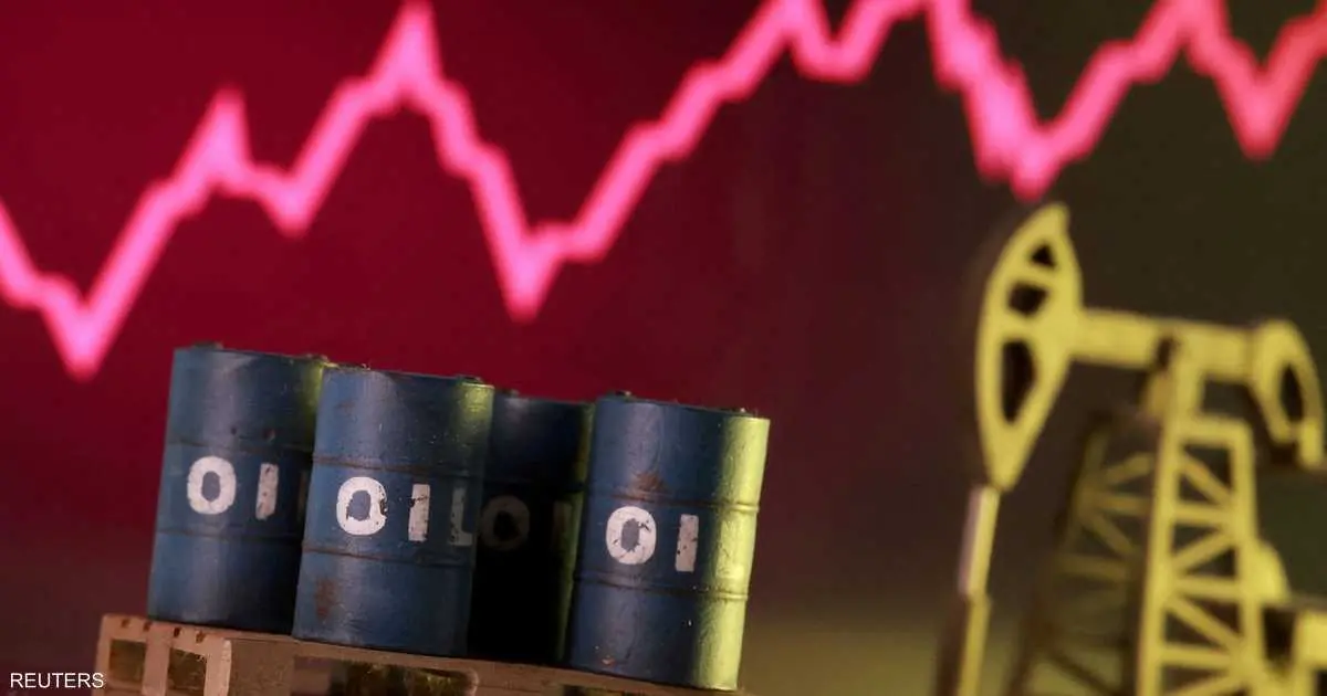 النفط يحلق.. هل يصل الخام إلى 150 دولاراً للبرميل؟