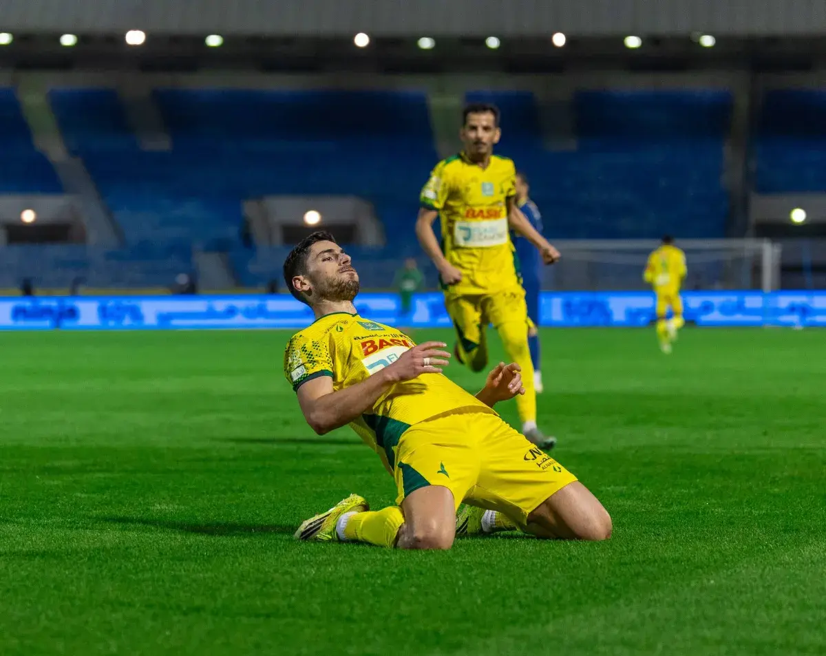 الخليج يقلبها على الحزم... والتعاون ينجو من فورة الفتح