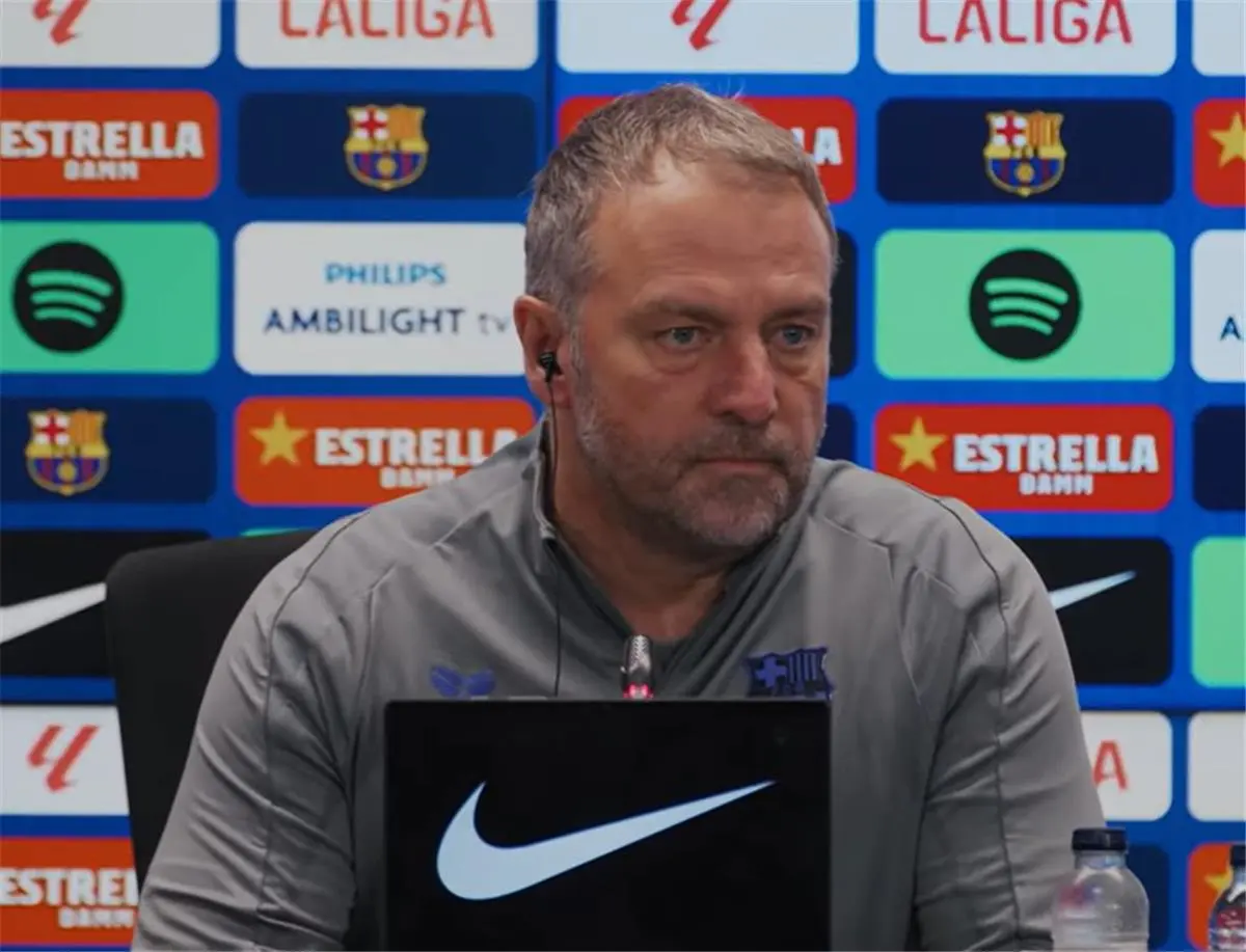 فليك يحسم موقف جافي وليفاندوفسكي من المشاركة في مباراة برشلونة وأتلتيك بلباو