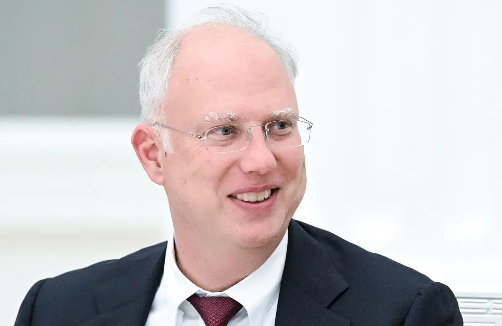 "فيديو مسرب".. دميترييف يتنبأ بأن تتوسل أوروبا للحصول على النفط والغاز الروسيين