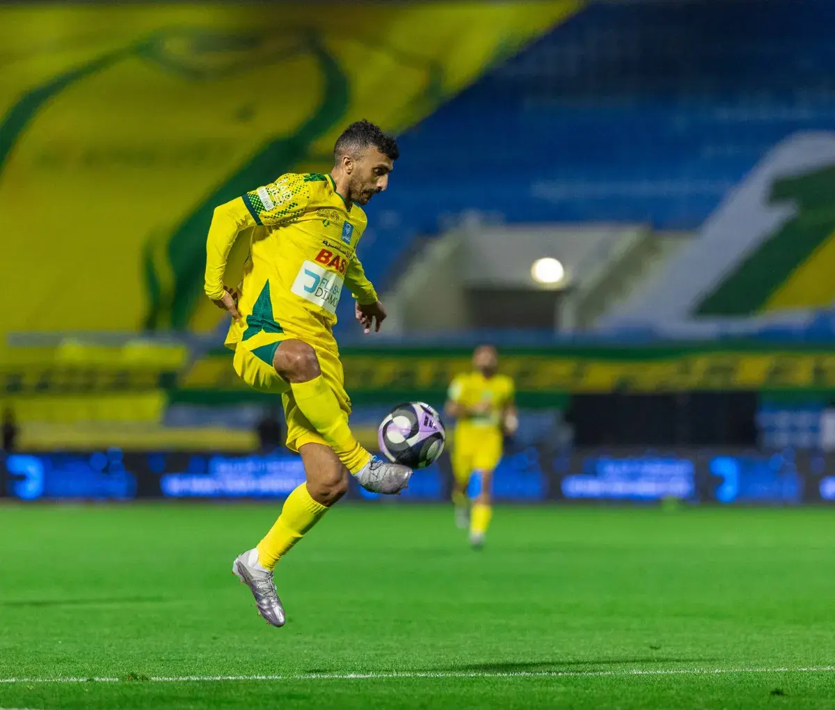 صالح العمري لـ«الشرق الأوسط»: مررنا بفترة صعبة... والتعادل أمام النصر مكسب