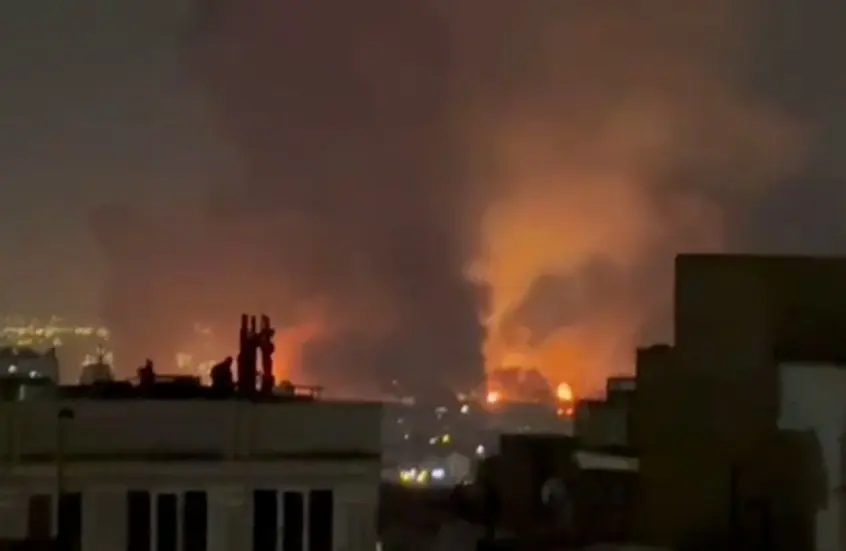 انفجارات ضخمة تهز غرب العاصمة الإيرانية طهران