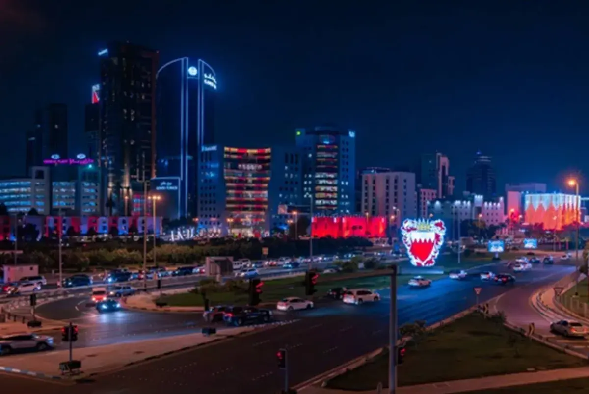البحرين: حظر التجمعات في الشوارع والميادين العامة