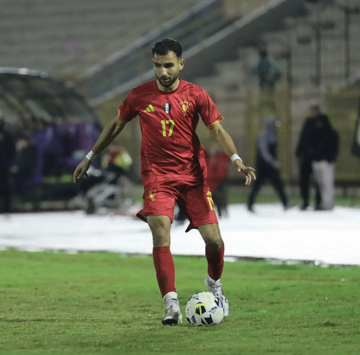 تشرين يرتقي للمركز السادس بالدوري الممتاز لكرة القدم بفوزه على الشعلة في الجولة 12