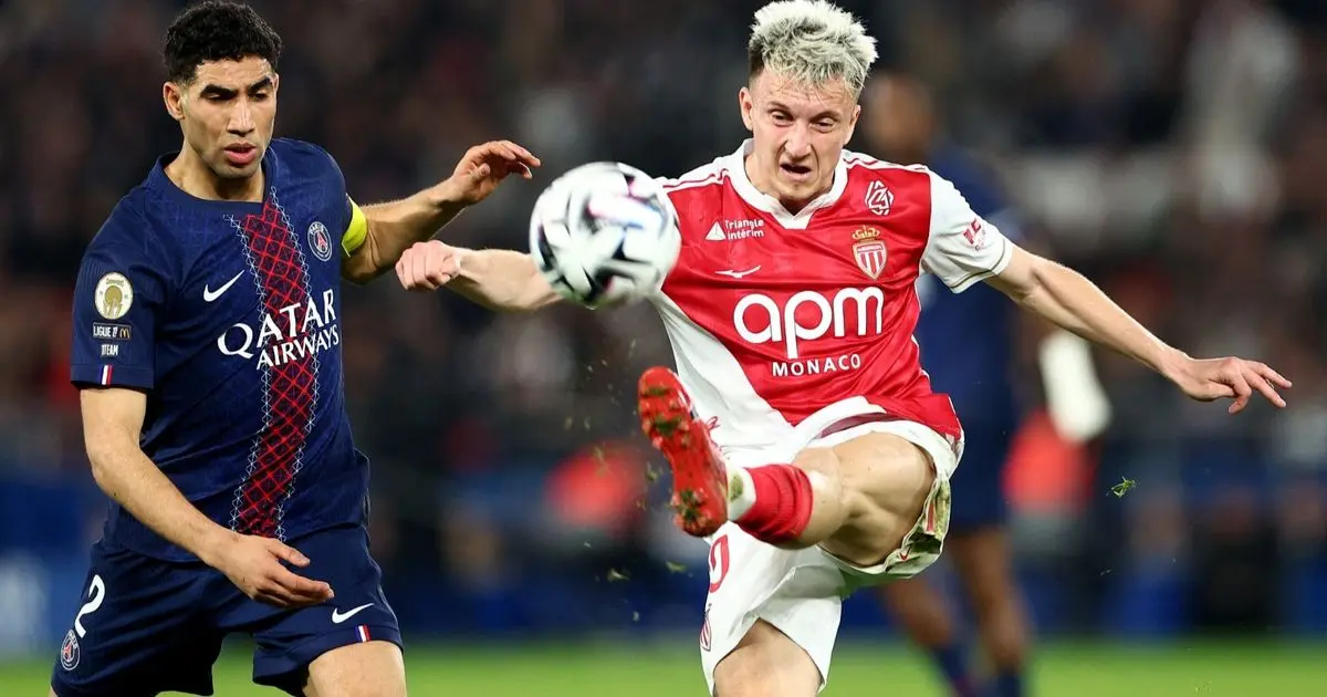موناكو يُسقط باريس سان جيرمان ويحيي الصراع على الدوري الفرنسي