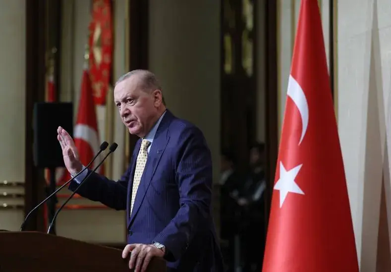 إردوغان: تركيا وجّهت التحذيرات اللازمة لإيران بعد حادث الصاروخ