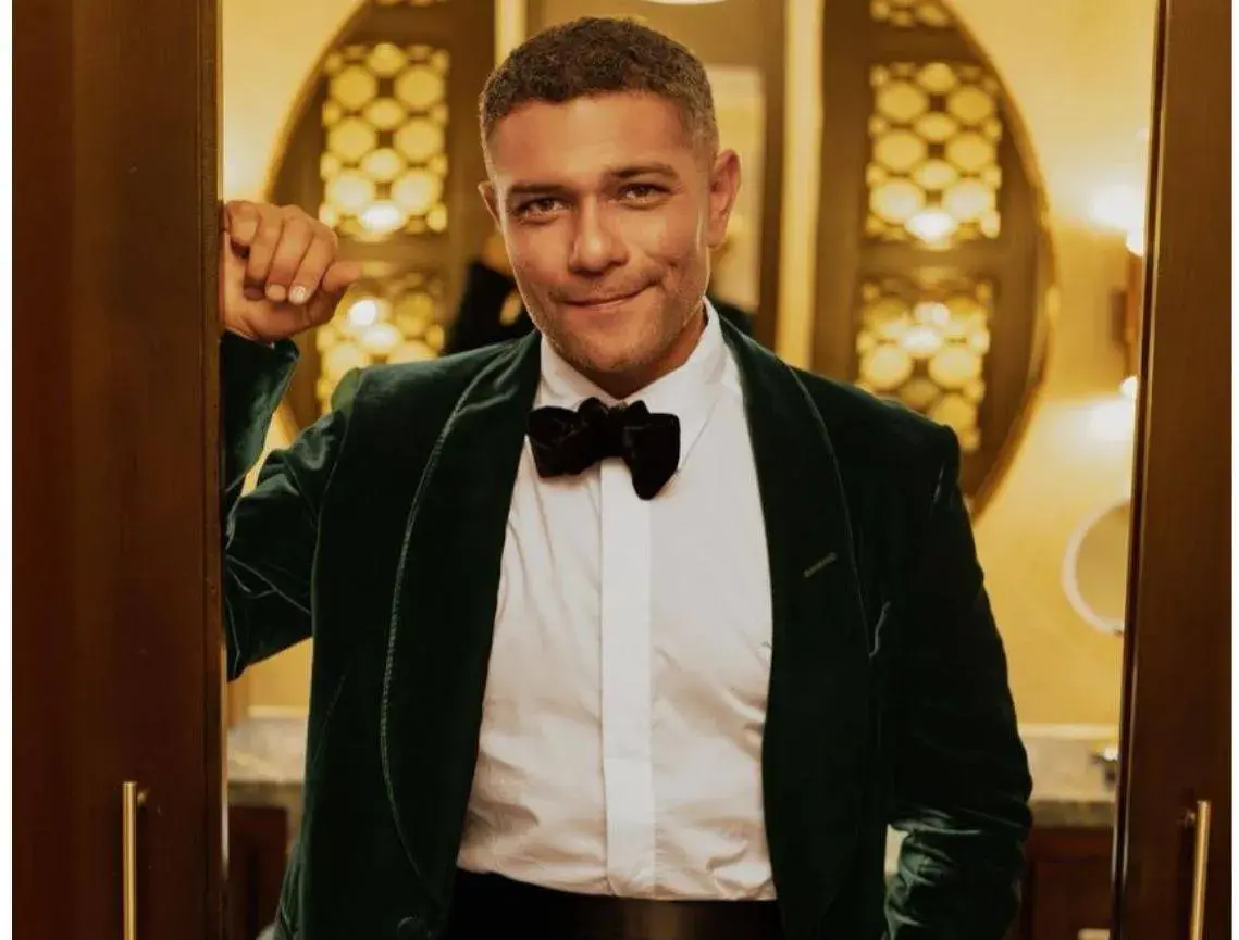 آسر ياسين: «اتنين غيرنا» عالج التناقضات الإنسانية والقلق المزمن