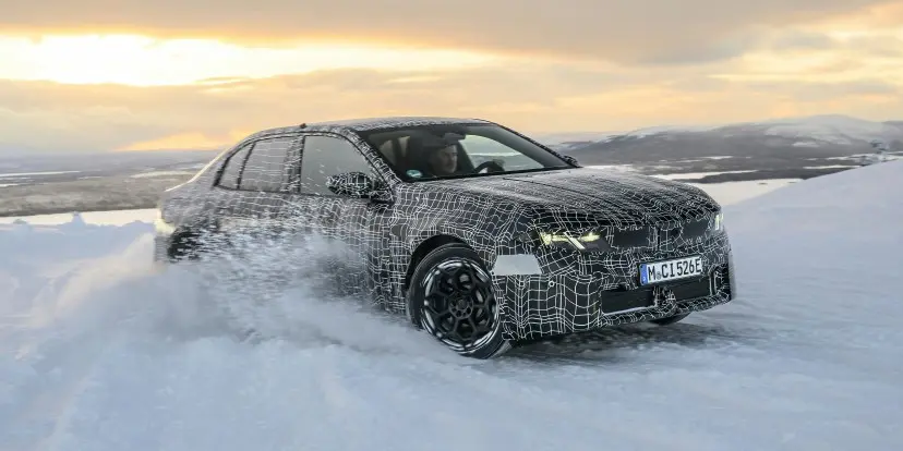 بي إم دبليو تختبر السيارة الكهربائية الجديدة i3 في أقصى حدود العالم المتجمد