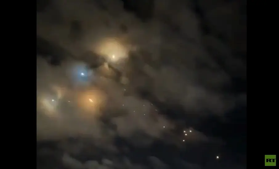 الجيش الإسرائيلي يعلن رصد موجة جديدة من الصواريخ الإيرانية