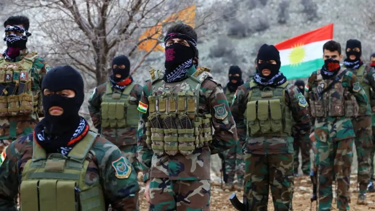 رويترز: آلاف المقاتلين الأكراد يتأهبون لاجتياح بلدات إيرانية خلال أسبوع