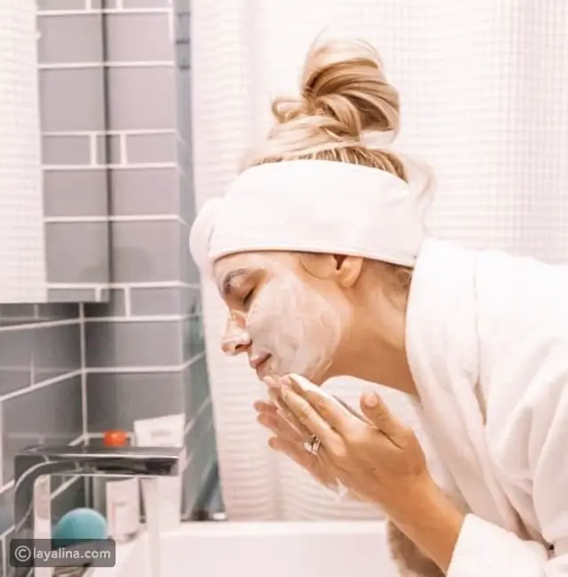 العناية بالبشرة الدهنية في رمضان بخطوات بسيطة وفعالة