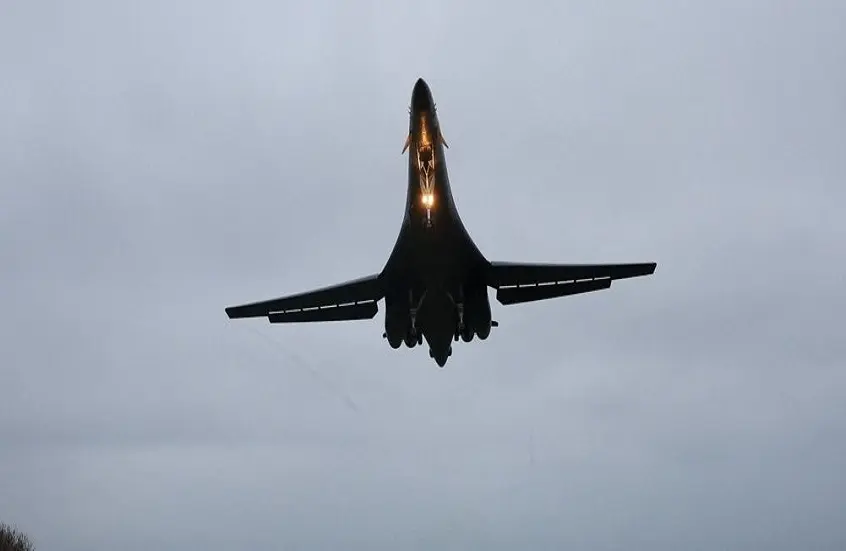 قاذفات أمريكية تهبط في قاعدة بريطانية